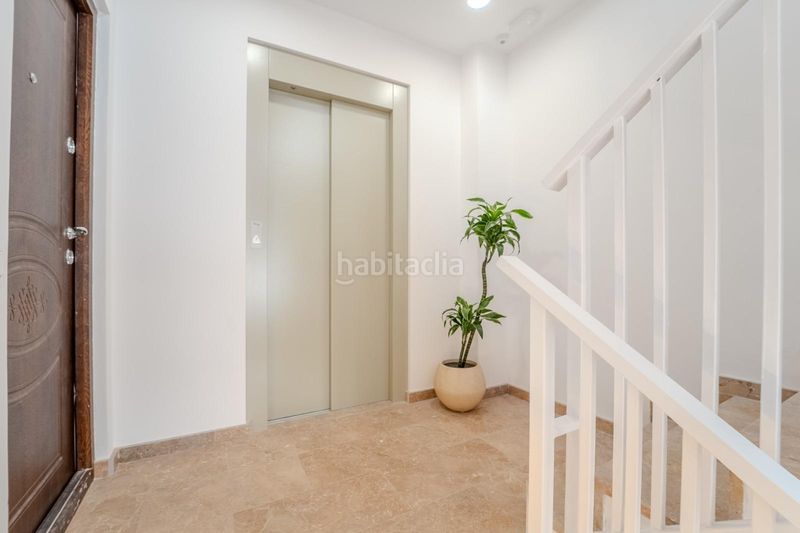 Foto 03bf1c62-b2bd-4822-ad63-78cd7f1ab2e8. Edifici a calle dr buades 6 a Carolinas Altas Alicante