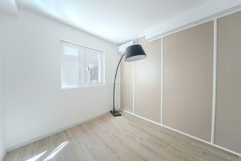 Foto 12587fc0-0c85-487e-b4f1-e746909b2b55. Edifici a calle dr buades 6 a Carolinas Altas Alicante