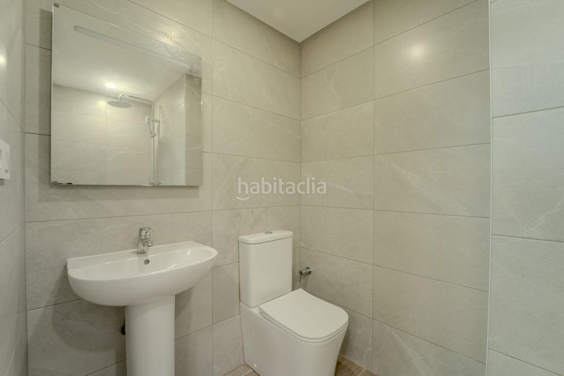Foto 6da0195d-8f14-4fe6-a983-460331a29268. Edifici a calle dr buades 6 a Carolinas Altas Alicante
