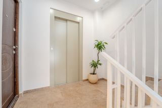 Flat in Calle dr buades 6. Piso de obra nueva  dos opciones de compra