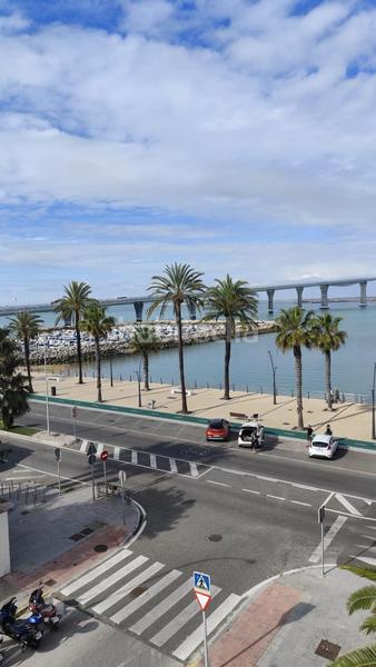 Foto 40dff823-c0d9-48e7-b1d7-9fe58efe79f2. Piso tu casa mirando a la bahia? en astilleros - la paz - loreto - el corte inglés Cádiz