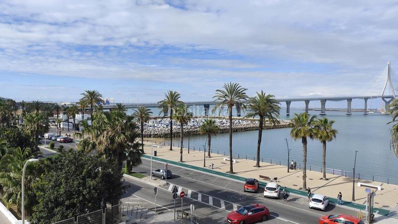 Foto 6f03371d-fc8f-4e6d-9462-28fa886a1309. Piso tu casa mirando a la bahia? en astilleros - la paz - loreto - el corte inglés Cádiz