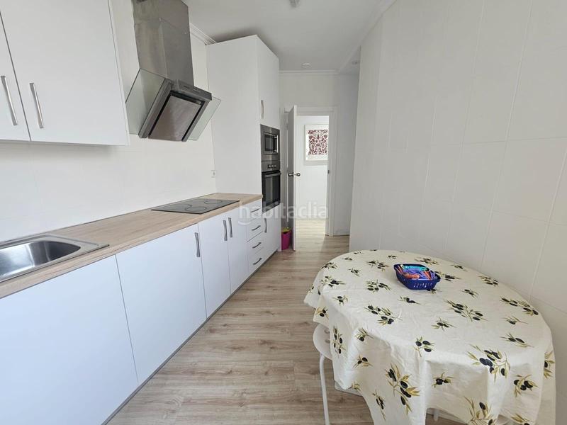 Foto 63c7e290-006b-4db6-87a4-017c844819eb. Appartamento in Alameda - Mentidero - Teatro Falla Cádiz