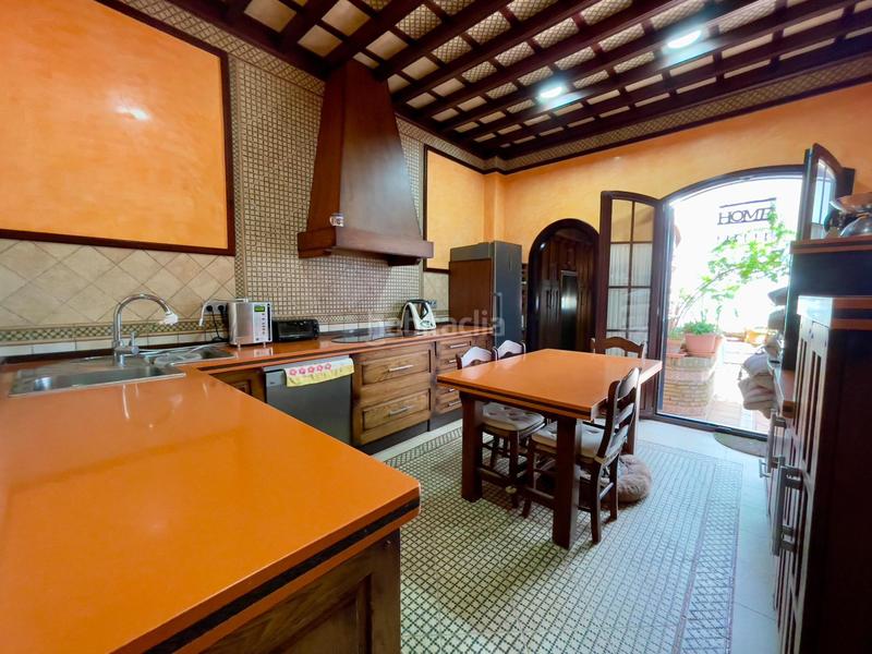 Foto 57cb5a3f-44f5-404d-8a57-32b993160468. Casa gran vivienda de lujo en el centro en Centro Ciudad San Fernando