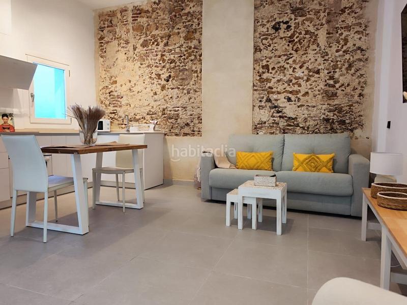 Foto 27b93b72-7e9d-43a8-ae6e-f2e5f849a4ee. Piso en calle san roque 4 maravillosa vivienda en el corazón en Cádiz
