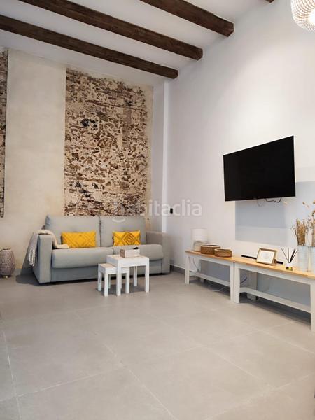 Foto 8970e6d4-043f-445f-9e81-9249d277e7f8. Piso en calle san roque 4 maravillosa vivienda en el corazón en Cádiz