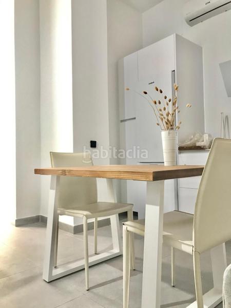 Foto f628a707-0479-4383-b2ea-600d9a344542. Piso en calle san roque 4 maravillosa vivienda en el corazón en Cádiz