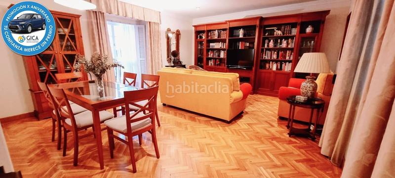 Foto cf1cbb72-7956-479d-b579-9d02978d0bab. Pis a Centro Histórico Cádiz