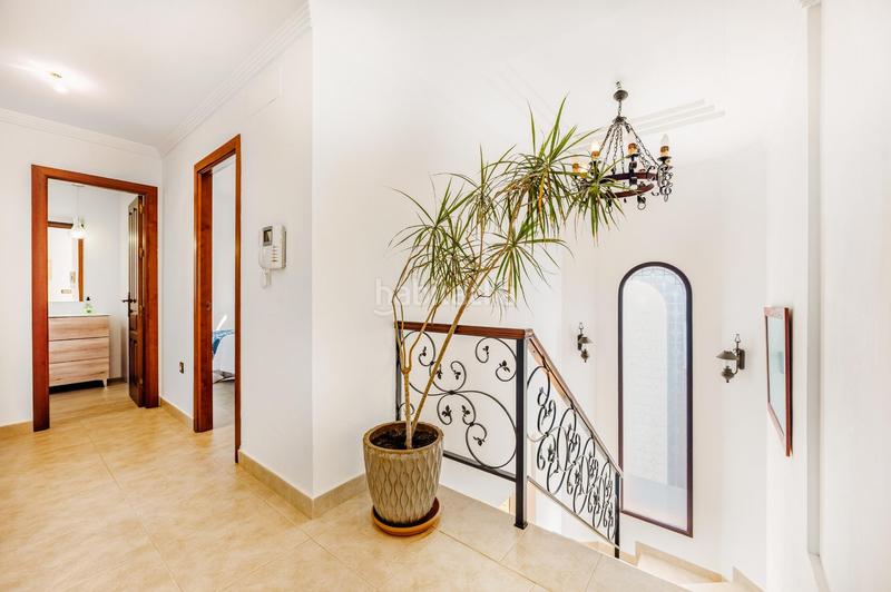 Foto 1b35fdb3-c6c8-49ec-b0a9-3bac62b687aa. Chalet mit parking pool in Núcleo urbano Chiclana de la Frontera