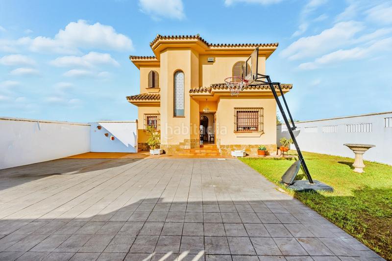 Foto 730c7522-7e61-4631-aa16-3cdbc20df6d5. Chalet mit parking pool in Núcleo urbano Chiclana de la Frontera
