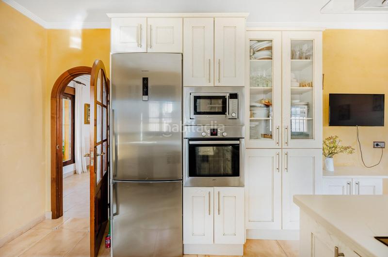 Foto 823482d8-2912-4b66-a69f-b4df361c9012. Chalet mit parking pool in Núcleo urbano Chiclana de la Frontera