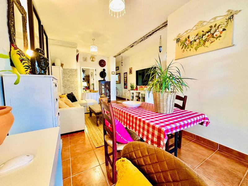 Foto de417ba7-de58-4628-b20e-1324523b4a96. Reihenhaus mit parking in Camposoto - Gallineras San Fernando