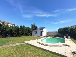 Xalet a Los Franceses - La Vega. Chalet en el marquesado con piscina