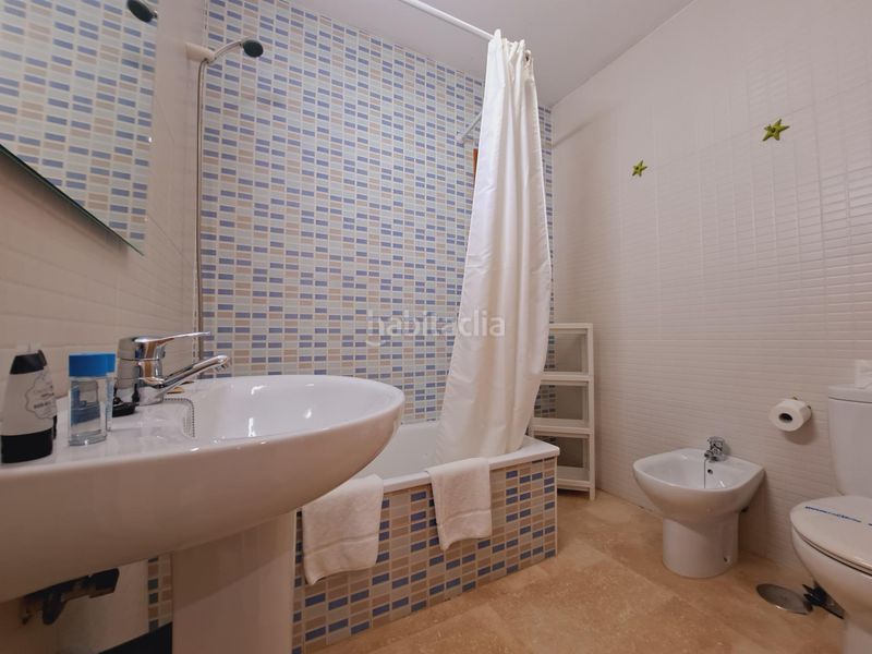 Foto a2d9713f-0de9-4d80-86c0-fa3f5452344d. Apartment with parking in La Barrosa Chiclana de la Frontera