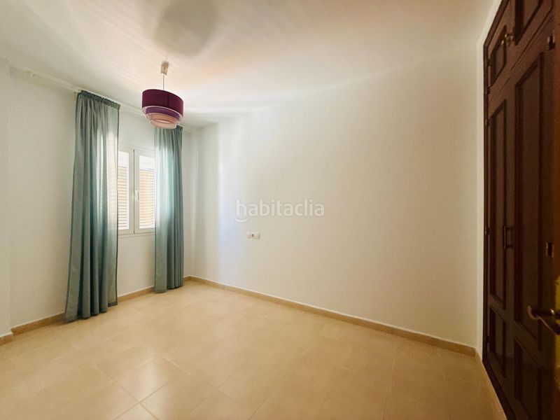 Foto 0e4d6358-0fd4-496e-a59c-991f62a21ab3. Casa a schiera in Camposoto - Gallineras San Fernando