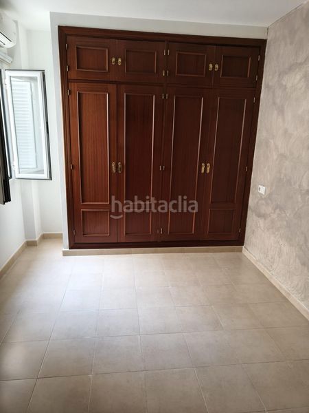 Foto 3d32c1fd-01f3-4201-9637-aecc8c549080. Casa adossada a Camposoto - Gallineras San Fernando