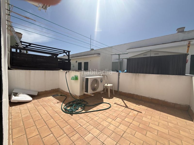 Foto 5b385feb-3274-40ec-98d0-413616921618. Casa adossada a Camposoto - Gallineras San Fernando