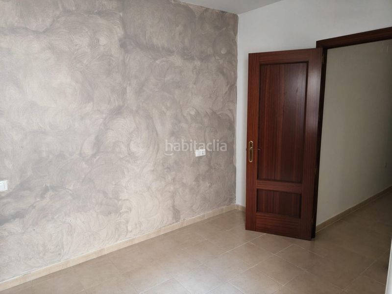 Foto 7643143a-7d06-42a4-a3f7-fe7e2fcf11aa. Casa adossada a Camposoto - Gallineras San Fernando