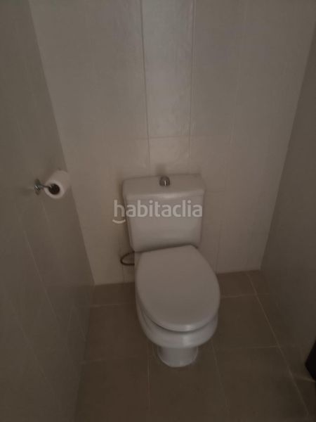 Foto a1c905f8-d634-4296-8db0-23481a25a8f9. Casa adossada a Camposoto - Gallineras San Fernando