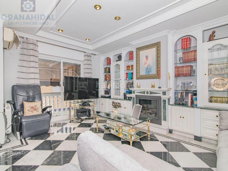 Foto ddfb5992-319d-4226-8f54-c4c46ffcc1f5. Casa  con local vivienda en Maracena