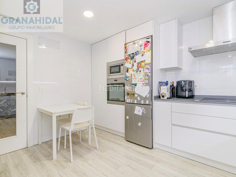 Foto 39fe9d3c-8d41-4a89-8ea5-c096f6e393d7. Piso venta de piso zona barrio La Cruz en La Cruz Granada
