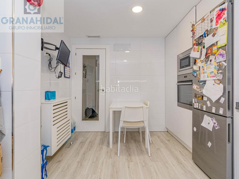 Foto f92e47f2-b593-4425-bac9-a871df454e5c. Piso venta de piso zona barrio La Cruz en La Cruz Granada