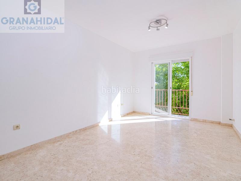 Foto 06bd001a-58d2-40d9-bc03-68731c522266. Piso venta de piso zona el chaparral en Albolote