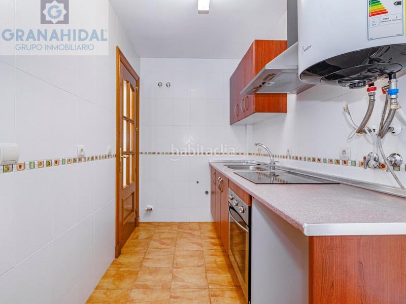 Foto 21c05174-56ad-4d0e-9a0d-57f376a8aaff. Piso venta de piso zona el chaparral en Albolote