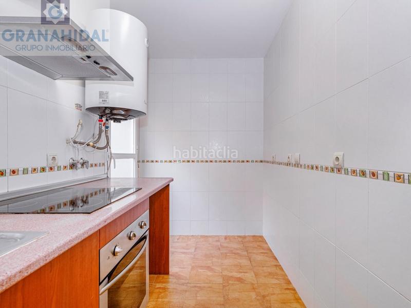 Foto e27602ce-a00c-4929-aa7a-677344d1744a. Piso venta de piso zona el chaparral en Albolote