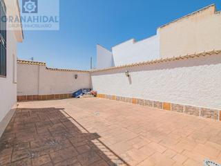 Casa a Moclín. Venta de casa en tozar