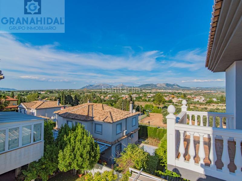 Foto 44abfe03-9eb5-4fbb-b30b-401c682ebd3e. Chalet espectacular chalet independiente en Albolote
