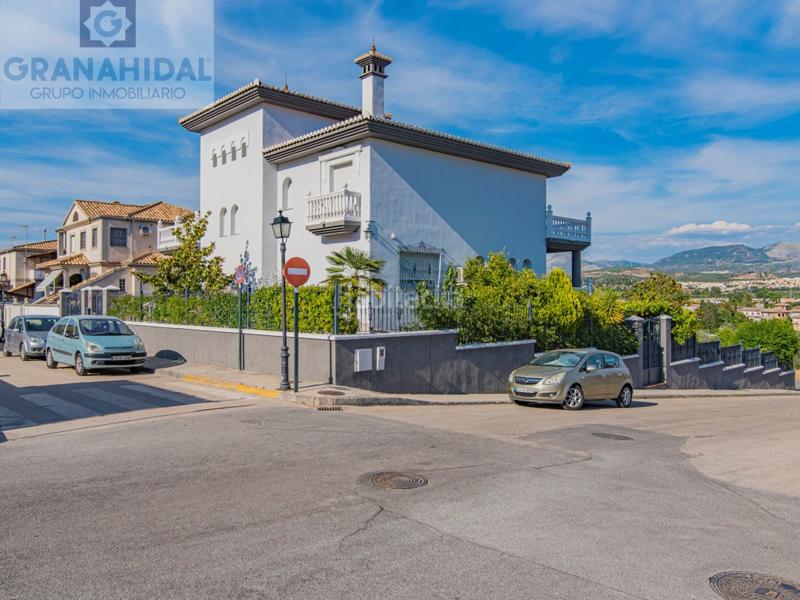 Foto c5af9070-f252-42bc-b1da-1b0f86169169. Chalet espectacular chalet independiente en Albolote