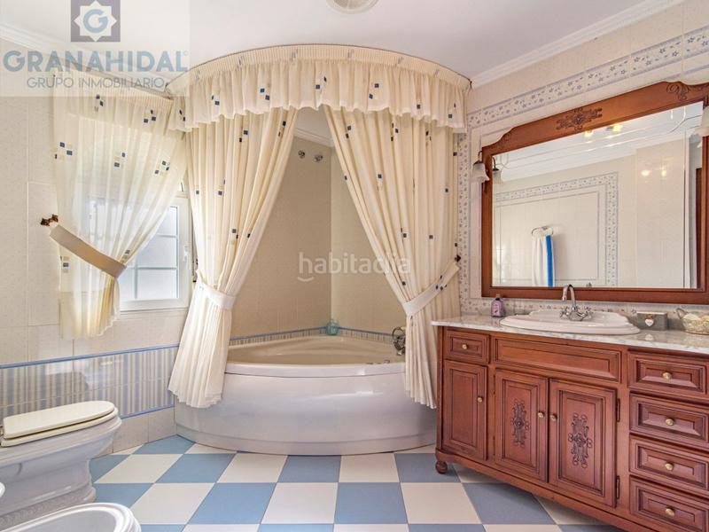 Foto ee8d9cb7-234e-4d6d-bcb1-722229ed7210. Chalet espectacular chalet independiente en Albolote