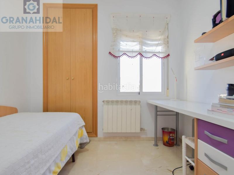 Foto ccac9ad9-6abc-4b87-8c66-de0e2b7dfc21. Chalet  en urb. el torreon en Albolote