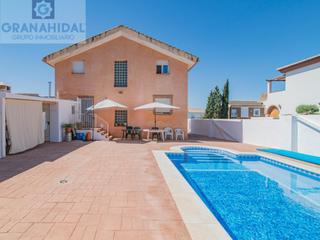 Chalet en Albolote