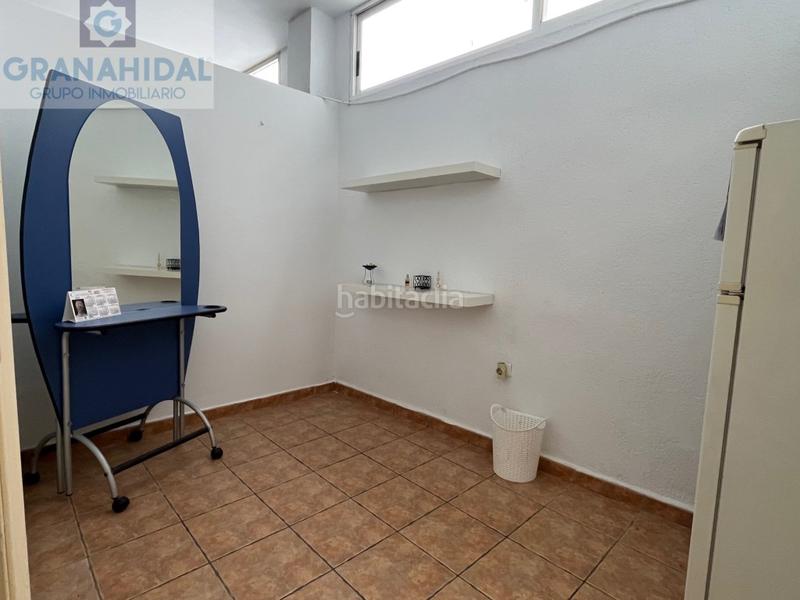 Foto 879345b6-a587-486a-b7a5-ff3c222e93f6. Location local commercial dans Atarfe