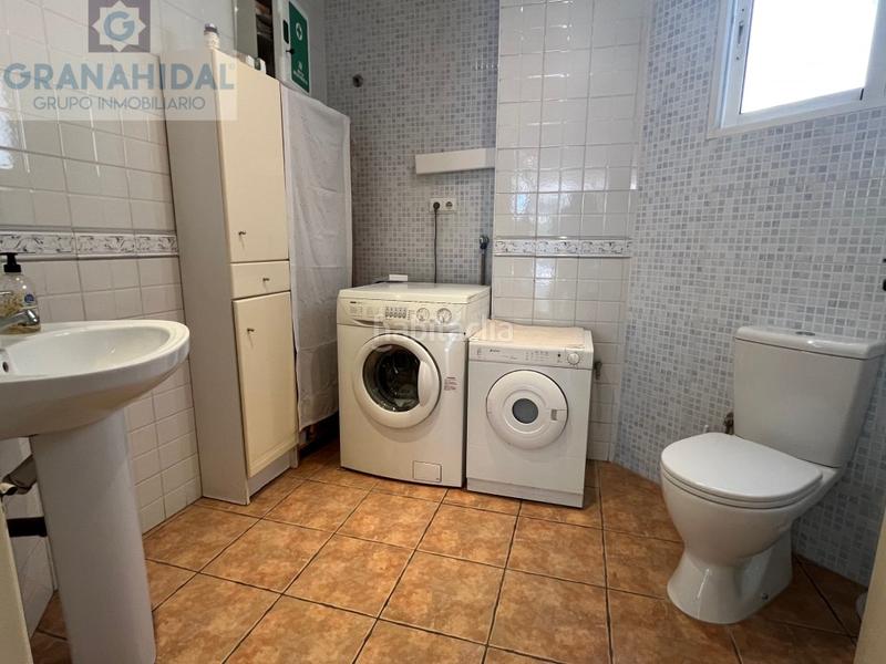 Foto 8809f567-b297-4175-94b9-a2c991452c90. Location local commercial dans Atarfe