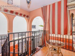Casa adossada  N/a. Venta de casa adosada en peligros, zona polideportivo