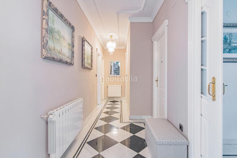 Foto 113cd45f-f119-43ef-b149-14c2a27bafee. Chalet in Maracena