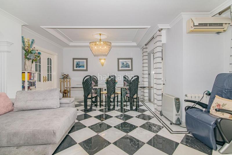 Foto 14c2baf0-8db1-49af-8125-016cb2a0831b. Chalet in Maracena