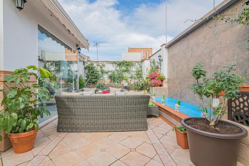 Foto e56962e1-d939-4df4-8960-490cc6b1fd25. Chalet in Maracena