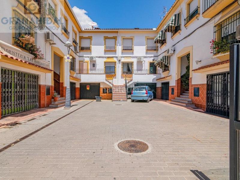 Foto 09bded59-a745-4a8e-a707-a7a1a8f0354d. Maison jumelée dans calle pintor velazquez 2 dans Peligros