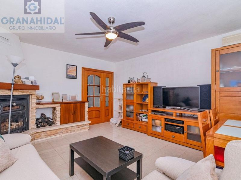 Foto 5d685b96-aa0f-4ac6-a092-6021b56edc83. Maison jumelée dans calle pintor velazquez 2 dans Peligros