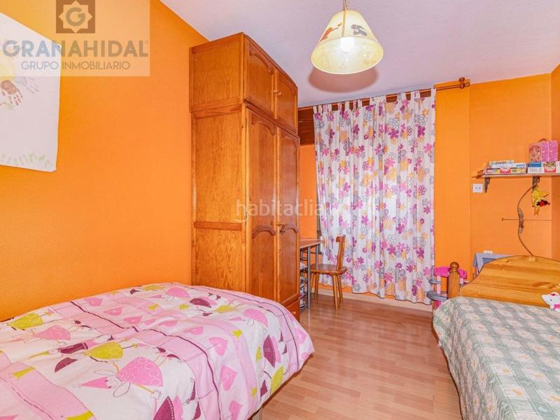 Foto 89b5800b-4686-49c8-b4a9-c340f3e4b486. Maison jumelée dans calle pintor velazquez 2 dans Peligros