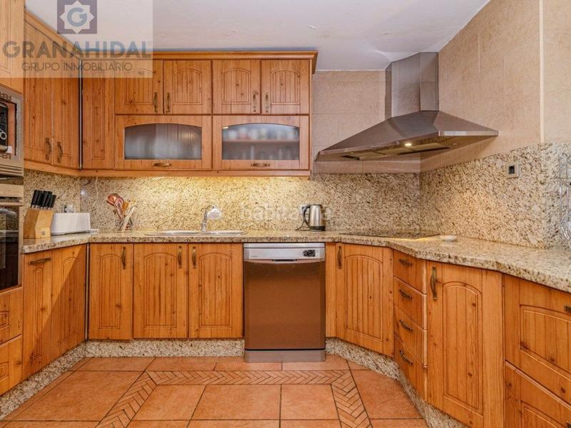 Foto 8fb43fd8-7ebe-443d-b31b-74ea8199d3f9. Maison jumelée dans calle pintor velazquez 2 dans Peligros