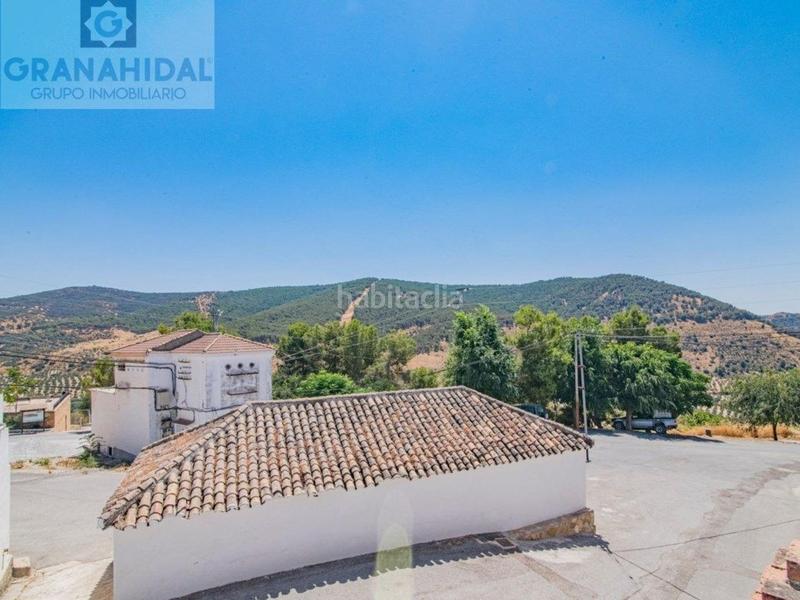 Foto 41ec405f-ca83-4ec7-81b2-b2b5ddff1fd9. Xalet a plaza de la iglesia 5 a Moclín