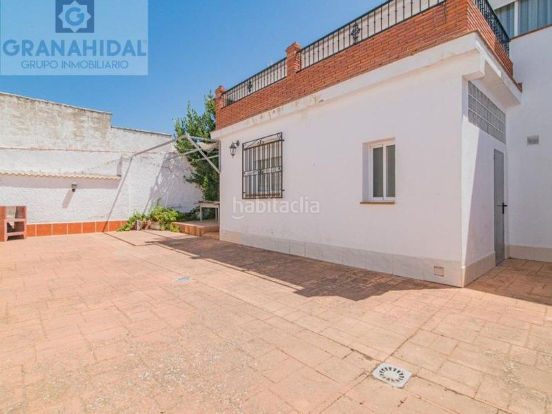 Foto a1878956-ea29-4d1f-9c7a-19638c2b7e1d. Xalet a plaza de la iglesia 5 a Moclín