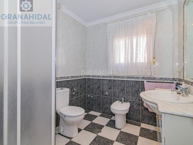 Foto bdff92e8-962b-4919-97ee-da9824a36659. Xalet a plaza de la iglesia 5 a Moclín