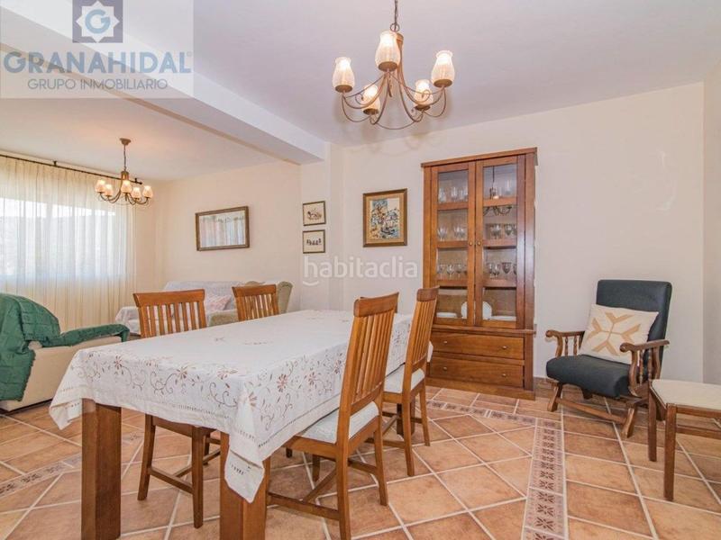 Foto e17f575e-9e34-4a42-9a43-e173006b099e. Xalet a plaza de la iglesia 5 a Moclín