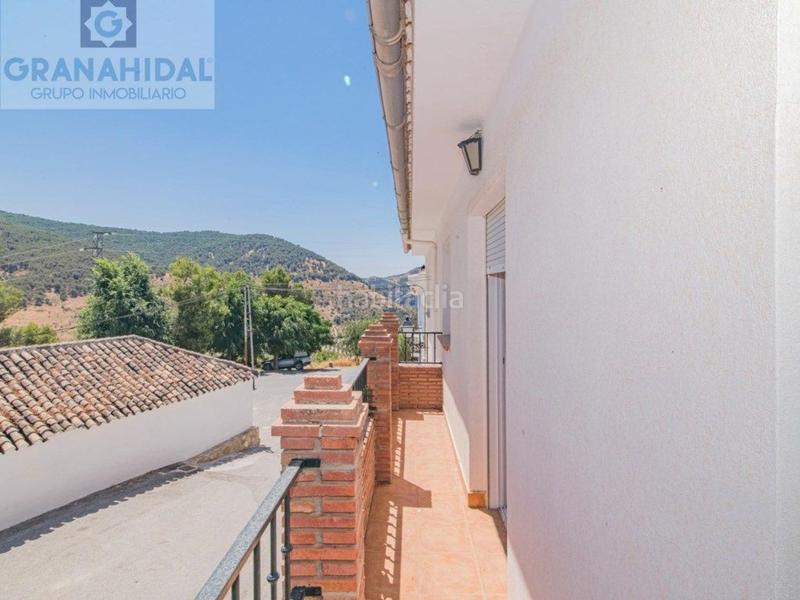 Foto f8dec38a-f830-4040-b798-3f11bedc977e. Xalet a plaza de la iglesia 5 a Moclín